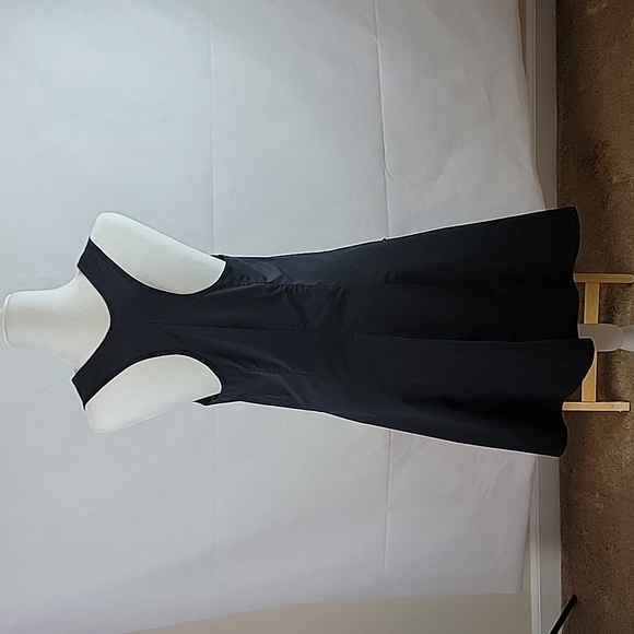 Nathalie Seaver Black Dress - Picture 5 of 8